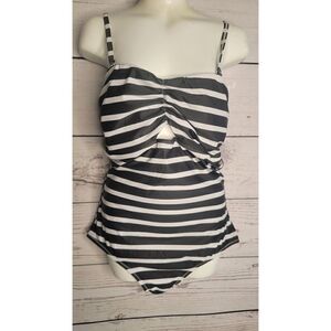 Esmara Striped One Piece Swimsuit Cut Out Ruched Front Swimwear size 10‎